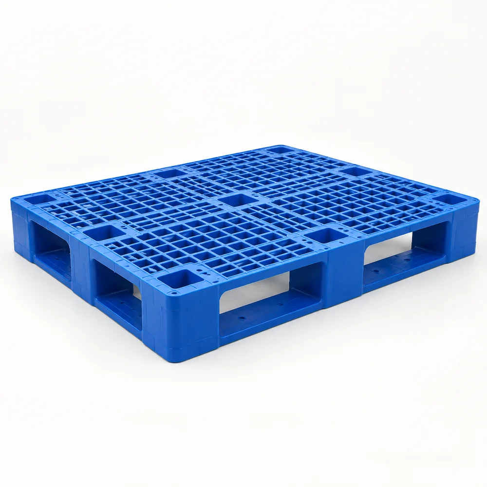 Blue three runner plastic pallet with open grid deck